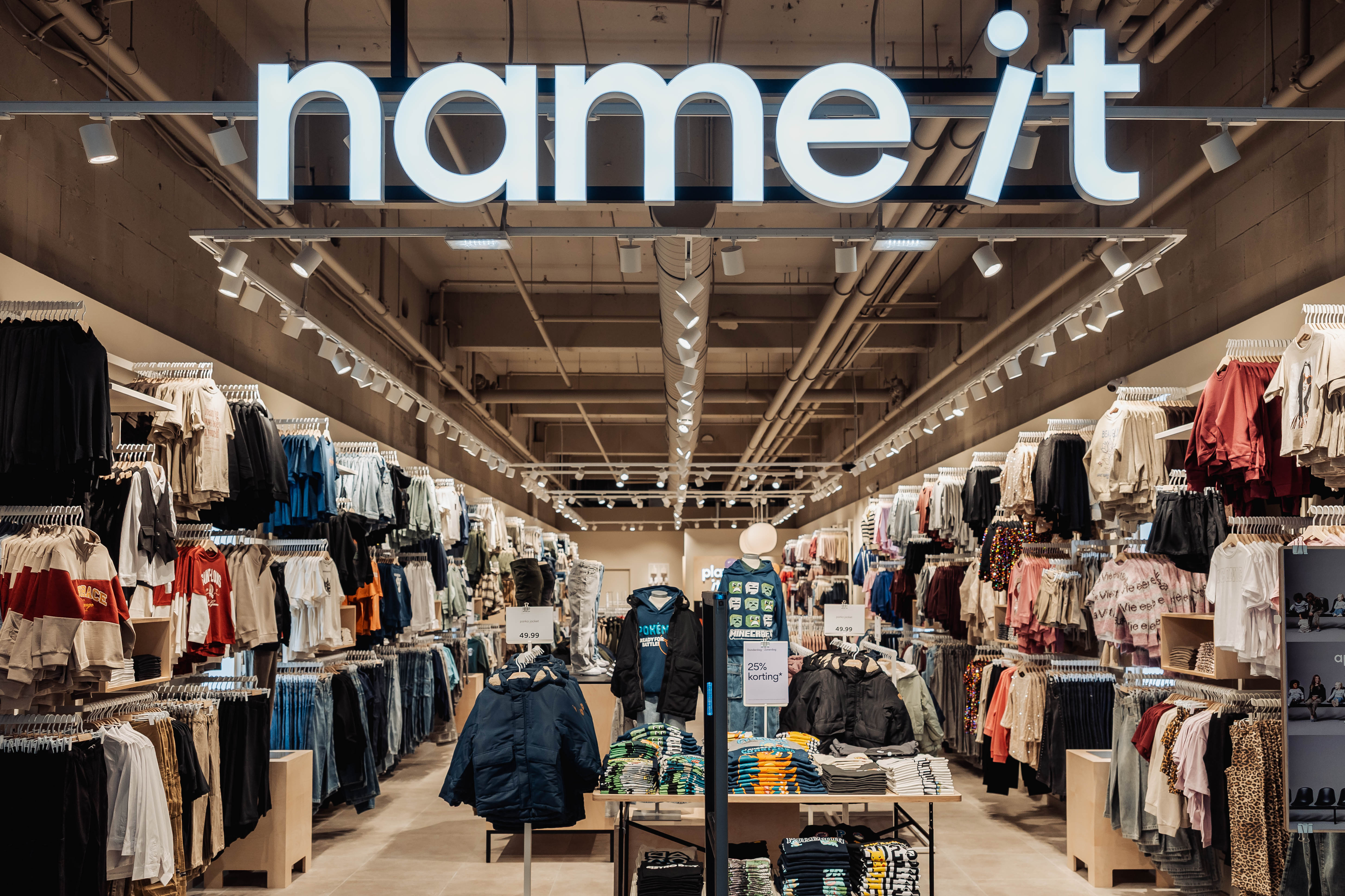 Ring Kortrijk - Name It (1)