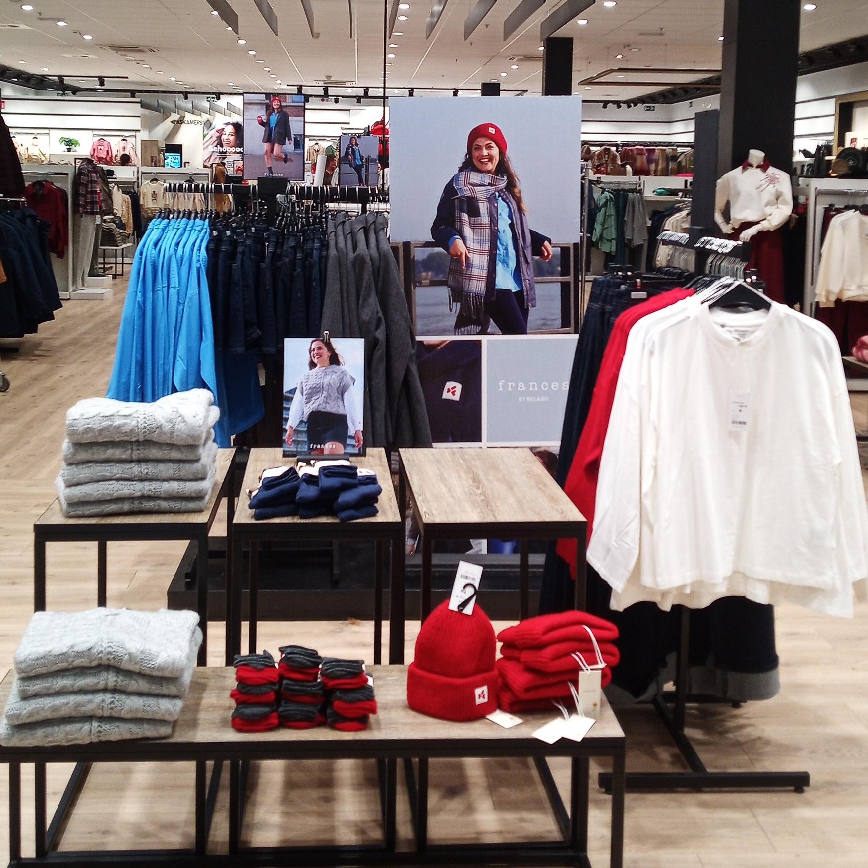 Bel&Bo Ring Kortrijk - Frances Collectie